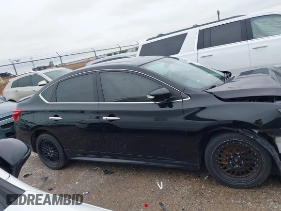 2018 Nissan Sentra SR Turbo с VIN 3N1CB7AP7JY204123, выставлен на аукционе IAAI как лот 42205425 с пробегом 76 647 миль миль и . История ставок и продаж доступна на DreamBid. Изображение 14.