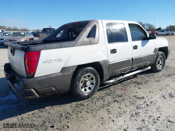 2005 Chevrolet Avalanche Z71 with VIN 3GNEK12Z65G199826, listed as a IAAI auction lot 41366407 with 1 mi miles. Bid and sale history available at carsss.com. Image 4.