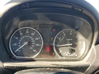 2010 BMW 1 Series 128i with VIN WBAUL7C53AVJ77720, listed as a Copart auction lot 45293735 with 102,004 mi miles and Salvage title. Bid and sale history available at DreamBid. Image 9.
