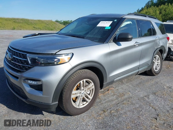 2024 Ford Explorer XLT with VIN 1FMSK7DH5RGA42479, listed as a IAAI auction lot 41667832 with 6,042 mi miles and . Bid and sale history available at DreamBid. Image 2.