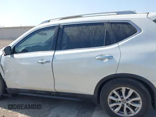2018 Nissan Rogue SV with VIN 5N1AT2MT2JC702411, listed as a IAAI auction lot 41860534 with 87,997 mi miles and . Bid and sale history available at carsss.com. Image 15.