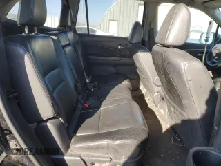 2016 Honda Pilot EX-L with VIN 5FNYF5H7XGB038380, listed as a Copart auction lot 82704994 with 108,400 mi miles and Salvage Title. Bid and sale history available at DreamBid. Image 11.