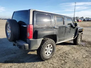 2007 Hummer H3 SUV with VIN 5GTDN13E178186684, listed as a Copart auction lot 86557584 with 294,784 mi miles and Salvage Title. Bid and sale history available at DreamBid. Image 3.