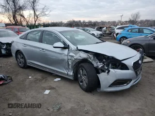 2017 Hyundai Sonata Hybrid Limited with VIN KMHE34L33HA068837, listed as a Copart auction lot 81368983 with 41,202 mi miles. Bid and sale history available at carsss.com. Image 4.