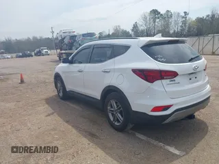 2017 Hyundai Santa Fe 2.4L z VIN 5NMZU3LB4HH026378, wystawiony jako IAAI lot #41906997 z przebiegiem 105 777 mil mil oraz . Historia ofert i sprzedaży dostępna na DreamBid. Obrazek 3.