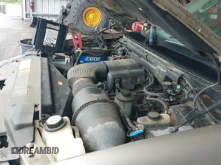 2002 Ford F-150 XL с VIN 1FTRF17W62NB16332, выставлен на аукционе IAAI как лот 43012815 с пробегом 177 617 миль миль и . История ставок и продаж доступна на DreamBid. Изображение 13.