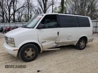 2000 Chevrolet Astro with VIN 1GNDM19W5YB181073, listed as a Copart auction lot 48576114 with Not Provided miles and Salvage Title. Bid and sale history available at carsss.com. Image 1.