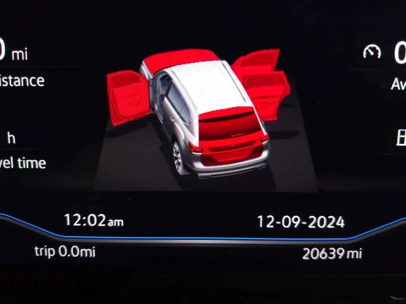 2023 Volkswagen Atlas SE с VIN 1V2KP2CA8PC514805, выставлен на аукционе IAAI как лот 41190485 с пробегом 20 639 миль миль и . История ставок и продаж доступна на DreamBid. Изображение 15.