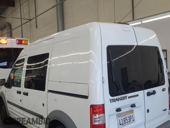 2013 Ford Transit Connect XLT с VIN NM0LS6BN7DT173972, выставлен на аукционе IAAI как лот 42670525 с пробегом 264 389 миль миль и . История ставок и продаж доступна на DreamBid. Изображение 22.