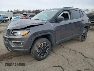 2021 Jeep Compass Trailhawk with VIN 3C4NJDDB1MT523820, listed as a Copart auction lot 45892595 with 81,406 mi miles and Salvage title. Bid and sale history available at DreamBid. Image 1.