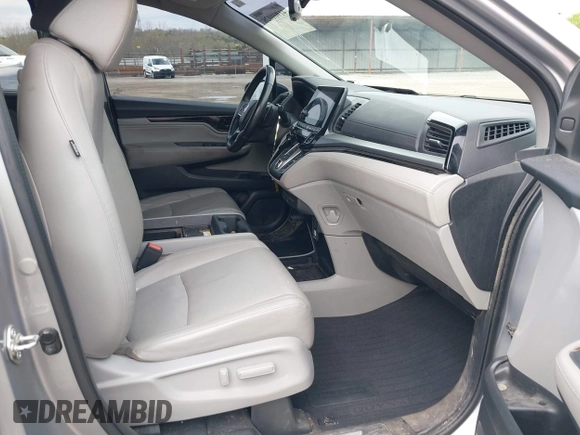 2018 Honda Odyssey Elite with VIN 5FNRL6H92JB004882, listed as a IAAI auction lot 41901028 with 160,889 mi miles and . Bid and sale history available at DreamBid. Image 5.