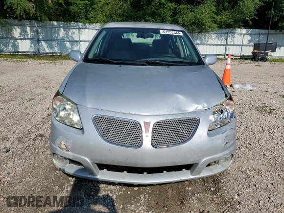 2005 Pontiac Vibe with VIN 5Y2SL63815Z402021, listed as a Copart auction lot 61993385 with 185,530 mi miles and Salvage title. Bid and sale history available at DreamBid. Image 5.
