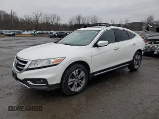2015 Honda Crosstour EX-L with VIN 5J6TF2H59FL002581, listed as a Copart auction lot 49122855 with 135,946 mi miles and Salvage Title. Bid and sale history available at carsss.com. Image 1.