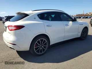 2018 Maserati Levante S GranSport z VIN ZN661YUS7JX268861, wystawiony jako Copart lot #88175995 z przebiegiem 41 748 mil mil oraz Szkoda całkowita • Salvage title. Historia ofert i sprzedaży dostępna na DreamBid. Obrazek 3.