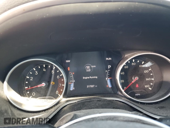 2018 Jeep Compass Latitude z VIN 3C4NJDBB6JT392821, wystawiony jako Copart lot #57628865 z przebiegiem 217 327 mil mil oraz Szkoda całkowita • Salvage title. Historia ofert i sprzedaży dostępna na DreamBid. Obrazek 9.