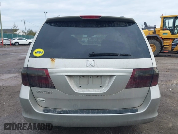 2006 Honda Odyssey EX-L z VIN 5FNRL38766B018014, wystawiony jako IAAI lot #41497144 z przebiegiem 230 225 mil mil oraz . Historia ofert i sprzedaży dostępna na DreamBid. Obrazek 16.
