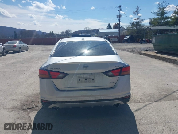 2020 Nissan Altima SV z VIN 1N4BL4DW1LC195914, wystawiony jako IAAI lot #41888061 z przebiegiem 81 376 mil mil oraz . Historia ofert i sprzedaży dostępna na DreamBid. Obrazek 16.