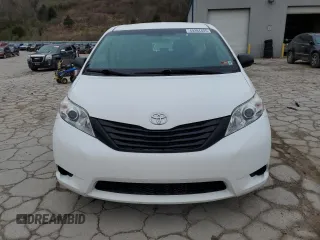 2017 Toyota Sienna L with VIN 5TDZZ3DC4HS785327, listed as a Copart auction lot 49284405 with 86,225 mi miles and Salvage Title. Bid and sale history available at DreamBid. Image 5.