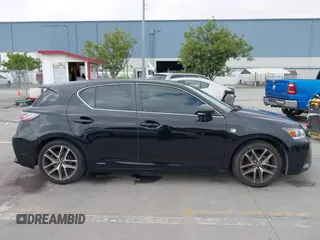 2015 Lexus CT 200h z VIN JTHKD5BH6F2239559, wystawiony jako IAAI lot #42163152 z przebiegiem 199 342 mil mil oraz . Historia ofert i sprzedaży dostępna na DreamBid. Obrazek 13.
