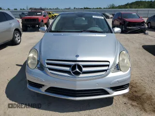 2007 Mercedes-Benz R 5.0L with VIN 4JGCB75E17A041726, listed as a Copart auction lot 69103254 with 152,357 mi miles and Salvage Title. Bid and sale history available at carsss.com. Image 5.