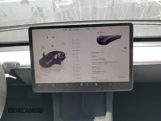 2023 Tesla Model 3 z VIN 5YJ3E1EA3PF645825, wystawiony jako Copart lot #57907795 z przebiegiem 18 810 mil mil oraz Szkoda całkowita • Salvage title. Historia ofert i sprzedaży dostępna na DreamBid. Obrazek 9.