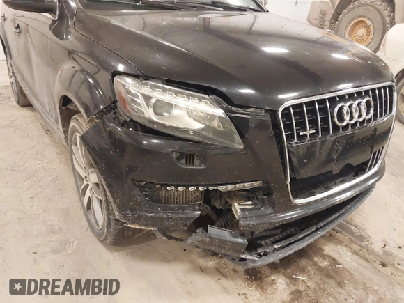 2015 Audi Q7 Premium Plus with VIN WA1LMAFE2FD014066, listed as a IAAI auction lot 41967896 with 194,202 mi miles and . Bid and sale history available at DreamBid. Image 6.