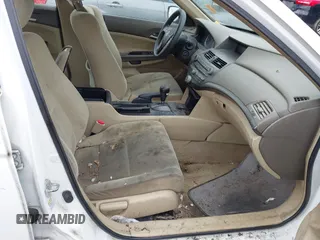 2008 Honda Accord LX z VIN 1HGCP26328A094427, wystawiony jako IAAI lot #42305035 z przebiegiem 182 031 mil mil oraz . Historia ofert i sprzedaży dostępna na DreamBid. Obrazek 5.