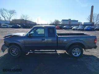 2002 Ford Ranger XL Fleet with VIN 1FTZR45E42TA54072, listed as a IAAI auction lot 41843766 with 265,096 mi miles. Bid and sale history available at carsss.com. Image 14.