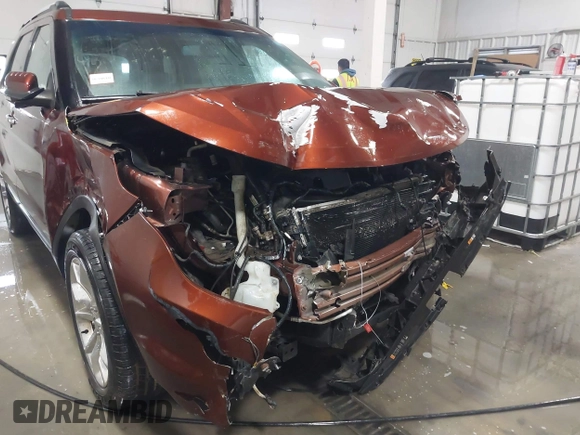 2015 Ford Explorer Limited z VIN 1FM5K8F88FGC38637, wystawiony jako IAAI lot #41565087 z przebiegiem 144 826 mil mil oraz . Historia ofert i sprzedaży dostępna na DreamBid. Obrazek 6.