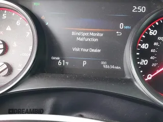 2022 Toyota Camry XSE z VIN 4T1K61AK2NU700840, wystawiony jako IAAI lot #41352884 z przebiegiem 98 634 mil mil oraz . Historia ofert i sprzedaży dostępna na DreamBid. Obrazek 16.