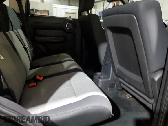 2009 Dodge Nitro SE с VIN 1D8GU28K89W531530, выставлен на аукционе Copart как лот 64177005 с пробегом 99 861 миль миль и Чистый • Clean title. История ставок и продаж доступна на DreamBid. Изображение 11.