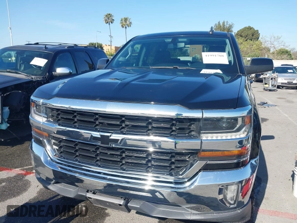 2017 Chevrolet Silverado 1500 LT with VIN 3GCPCREC5HG471758, listed as a IAAI auction lot 41991708 with 77,056 mi miles. Bid and sale history available at carsss.com. Image 12.