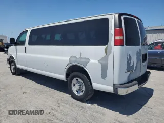2007 Chevrolet Express Passenger z VIN 1GAHG39U971146710, wystawiony jako Copart lot #57608615 z przebiegiem 30 565 mil mil oraz Szkoda całkowita • Salvage title. Historia ofert i sprzedaży dostępna na DreamBid. Obrazek 2.