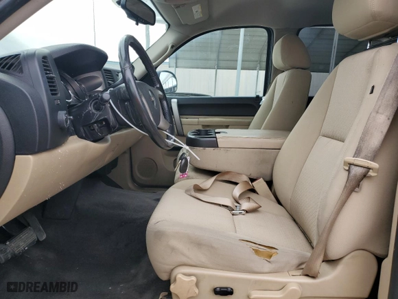 2010 GMC Sierra 1500 SLE with VIN 3GTRKVE35AG173432, listed as a Copart auction lot 49874745 with 224,631 mi miles and Salvage Title. Bid and sale history available at carsss.com. Image 7.