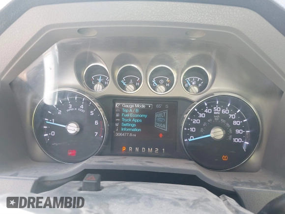 2012 Ford F-250 XL z VIN 1FT7X2B65CEA15950, wystawiony jako IAAI lot #41786771 z przebiegiem 306 477 mil mil oraz . Historia ofert i sprzedaży dostępna na DreamBid. Obrazek 7.