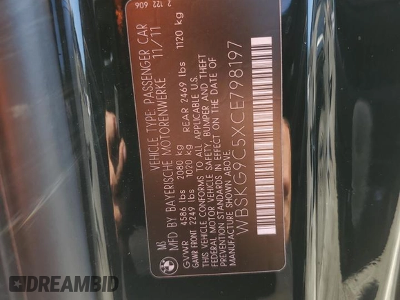 2012 BMW M3 z VIN WBSKG9C5XCE798197, wystawiony jako Copart lot #67197024 z przebiegiem Nie podano mil oraz Szkoda całkowita • Salvage title. Historia ofert i sprzedaży dostępna na DreamBid. Obrazek 12.
