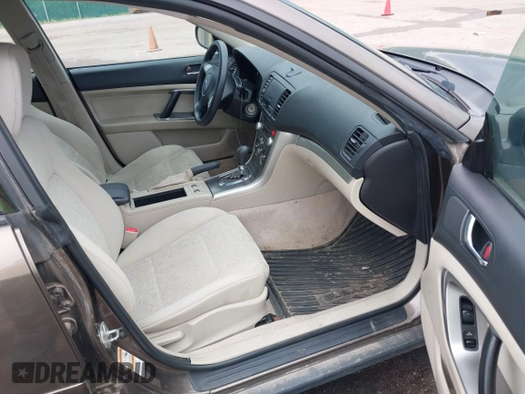 2008 Subaru Outback i with VIN 4S4BP61C087362697, listed as a IAAI auction lot 42591932 with 159,358 mi miles and . Bid and sale history available at DreamBid. Image 5.