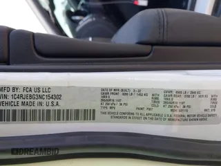 2022 Jeep Grand Cherokee Limited z VIN 1C4RJEBG3NC154302, wystawiony jako IAAI lot #42027851 z przebiegiem 35 536 mil mil oraz . Historia ofert i sprzedaży dostępna na DreamBid. Obrazek 9.