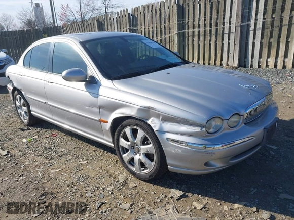 2004 Jaguar X-Type with VIN SAJEA51C94WD62540, listed as a IAAI auction lot 41864020 with 85,713 mi miles. Bid and sale history available at carsss.com. Image 1.