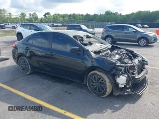 2018 Toyota Corolla L z VIN 2T1BURHE9JC122414, wystawiony jako IAAI lot #42200035 z przebiegiem 162 576 mil mil oraz . Historia ofert i sprzedaży dostępna na DreamBid. Obrazek 1.