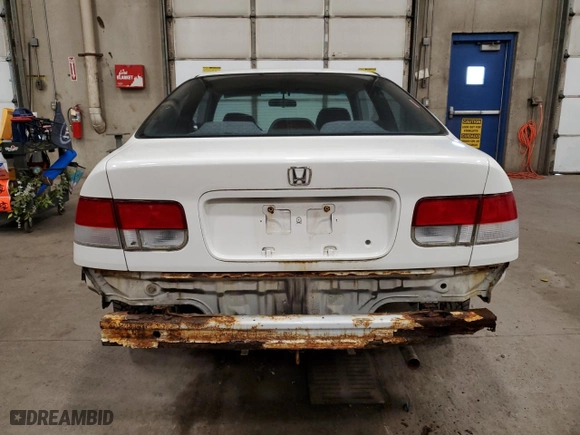1999 Honda Civic DX with VIN 1HGEJ6225XL071578, listed as a Copart auction lot 81807644 with 201,519 mi miles and Salvage Title. Bid and sale history available at carsss.com. Image 6.