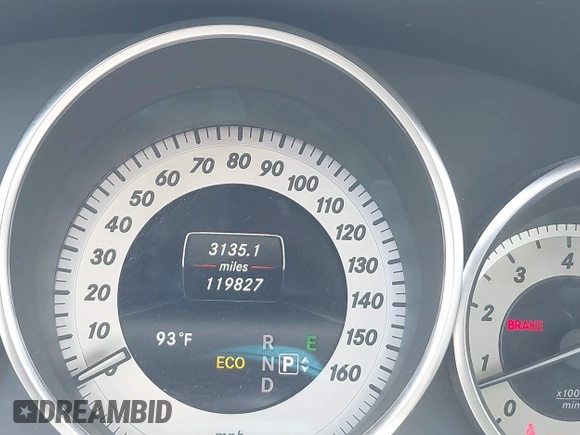 2014 Mercedes-Benz E 350 Sport with VIN WDDHF5KB7EA999026, listed as a IAAI auction lot 41929685 with 119,827 mi miles and . Bid and sale history available at carsss.com. Image 15.