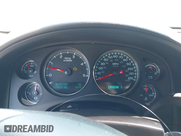 2013 GMC Sierra 2500HD Denali with VIN 1GT125E80DF154320, listed as a IAAI auction lot 42264742 with 171,013 mi miles and . Bid and sale history available at DreamBid. Image 7.