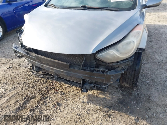 2012 Hyundai Elantra Limited with VIN KMHDH4AE9CU433241, listed as a IAAI auction lot 41834749 with 223,033 mi miles. Bid and sale history available at carsss.com. Image 20.