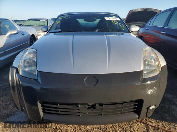 2004 Nissan 350Z Enthusiast z VIN JN1AZ36A74T015422, wystawiony jako Copart lot #77537194 z przebiegiem 147 466 mil mil oraz Nie do naprawy • Non repairable. Historia ofert i sprzedaży dostępna na DreamBid. Obrazek 5.