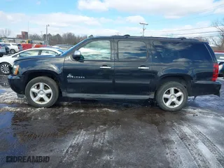 2012 Chevrolet Suburban LT with VIN 1GNSCJE02CR109193, listed as a IAAI auction lot 41541994 with 175,287 mi miles. Bid and sale history available at carsss.com. Image 14.