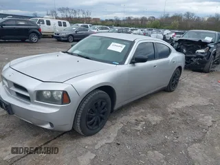 2007 Dodge Charger with VIN 2B3KA43R77H817223, listed as a IAAI auction lot 41846898 with 135,856 mi miles and . Bid and sale history available at carsss.com. Image 2.