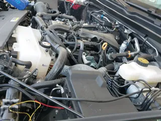 2024 Toyota Tacoma SR5 z VIN 3TMLB5JN5RM080565, wystawiony jako IAAI lot #42584677 z przebiegiem 17 149 mil mil oraz . Historia ofert i sprzedaży dostępna na DreamBid. Obrazek 19.