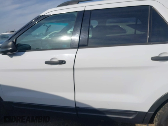 2014 Ford Explorer with VIN 1FM5K7B8XEGC10787, listed as a IAAI auction lot 41843570 with 180,714 mi miles and . Bid and sale history available at DreamBid. Image 14.