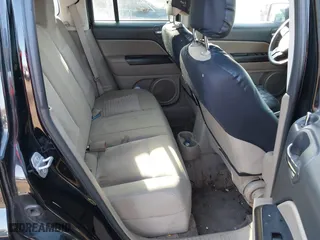 2014 Jeep Patriot Sport with VIN 1C4NJPBA3ED888275, listed as a IAAI auction lot 41439293 with 149,129 mi miles. Bid and sale history available at carsss.com. Image 8.